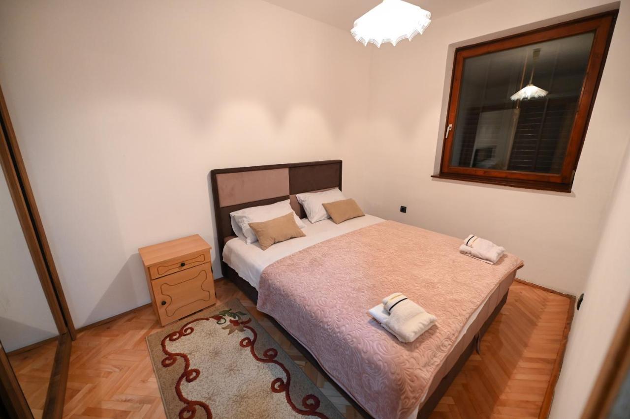 Apartman Oskar Podgorica Esterno foto