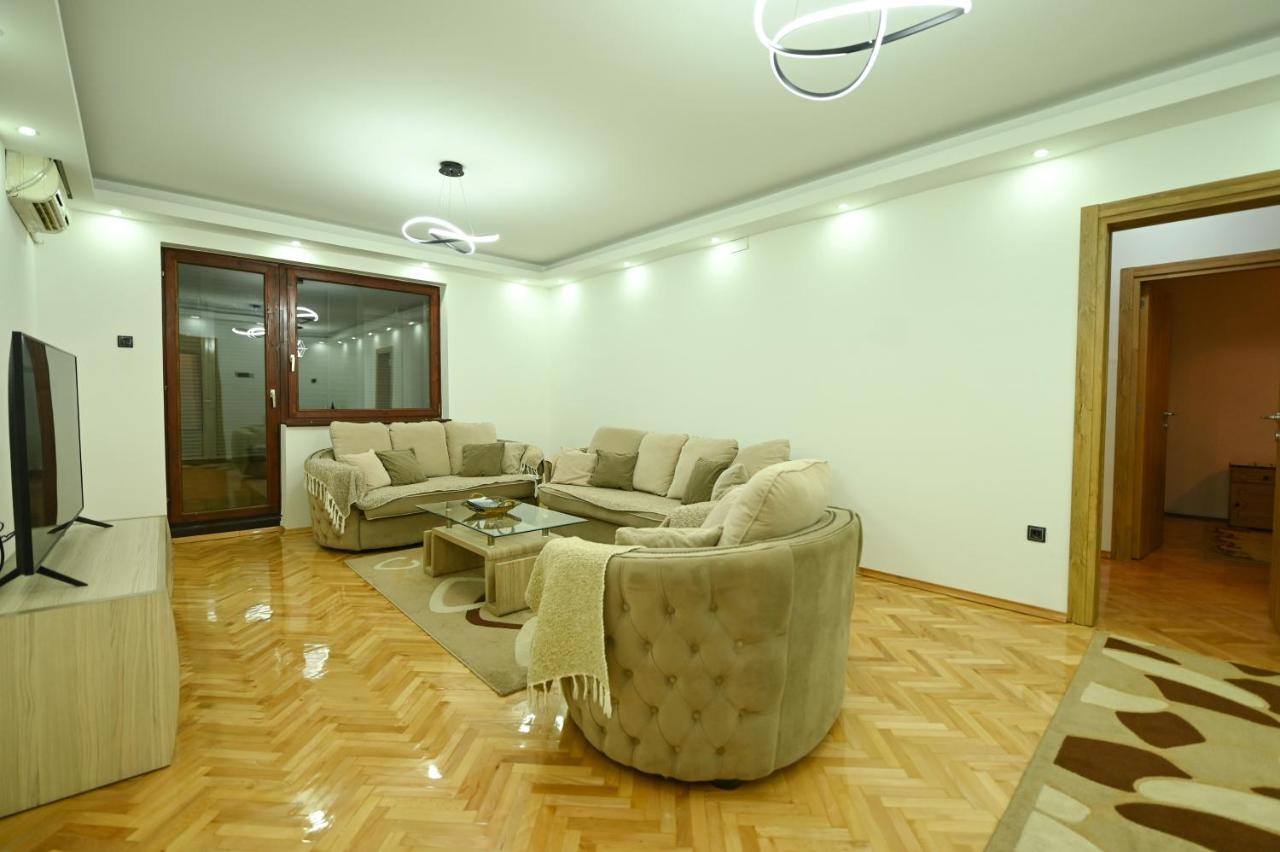 Apartman Oskar Podgorica Esterno foto